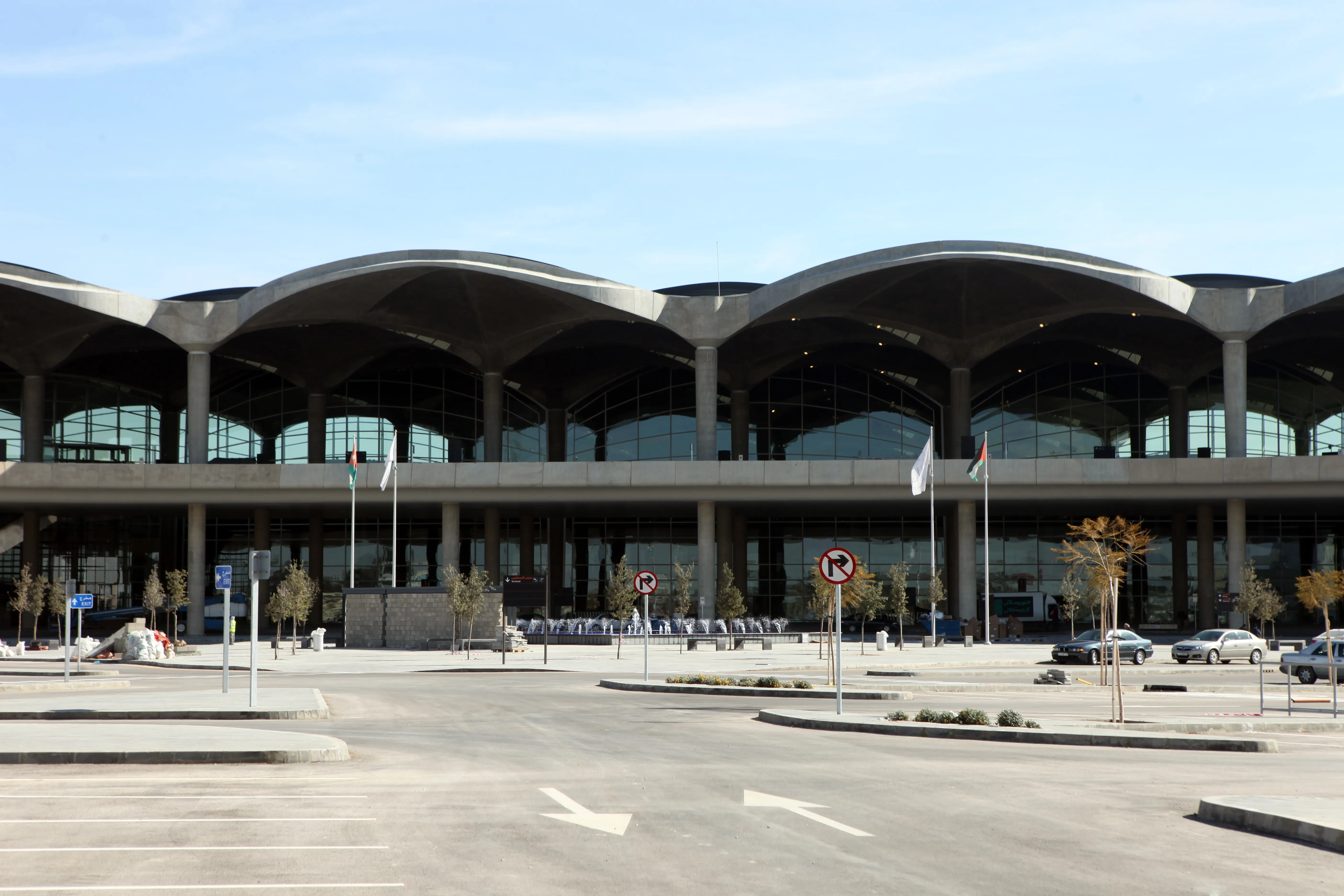 Queen_Alia_International_Airport_3