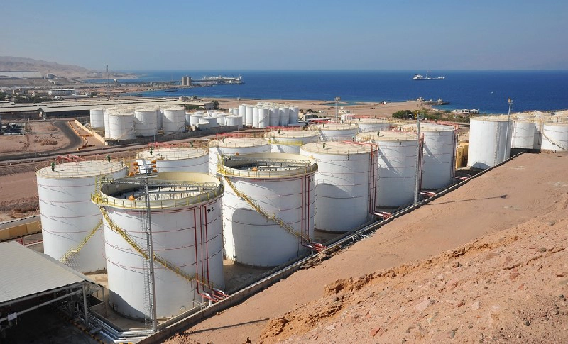 Maintenace_of_aqaba_storage_tanks_2